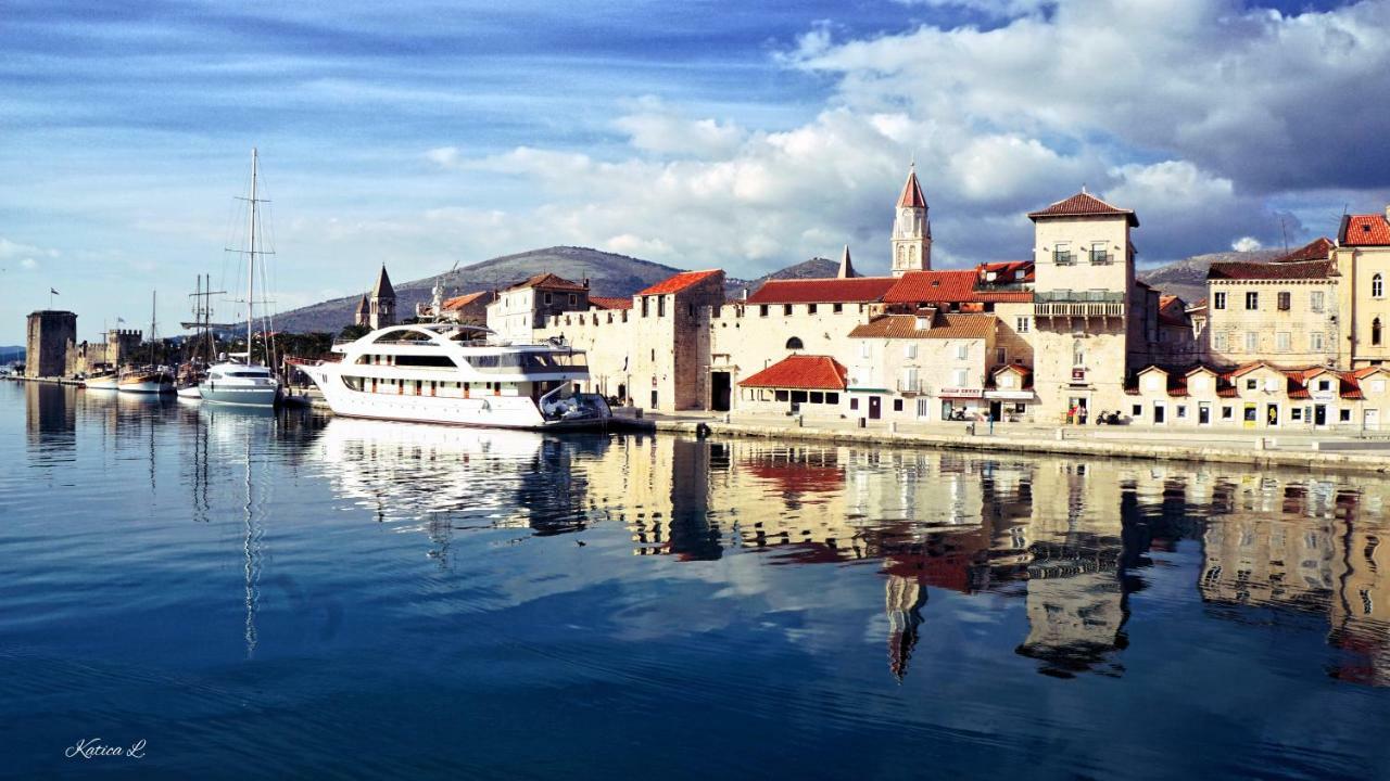 Apartman "Mary" Trogir Exterior photo